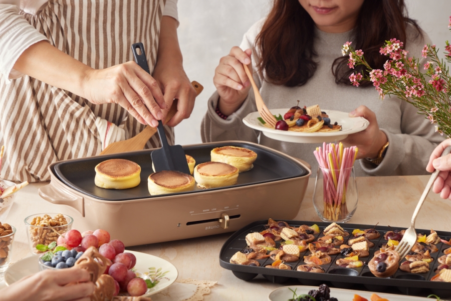  BRUNO 2022 new product launch - large Electric Grill Pan for happy gathering Japanese retro limited colors
